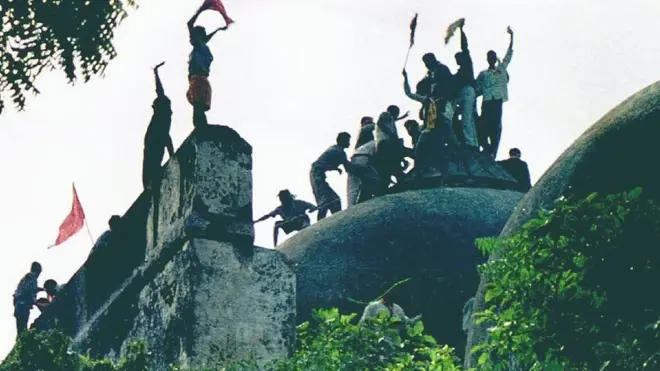 بابری مسحد کو ہندو قوم پرستوں ن چھ دسمبر 1992 کو منہدم کردیا تھا
