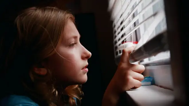 Жінка коронавірус