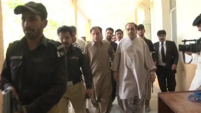 مجید خان اچکزئی کو پولیس انسپیکٹر کو کچل کر ہلاک کرنے کے الزام میں گزشتہ ماہ گرفتار کیا گیا تھا