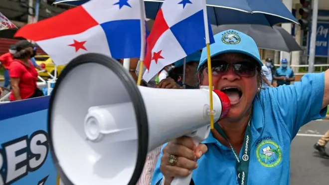 manifestante en Panamá, julio de 2022.