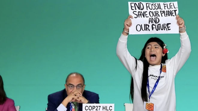 „Delajte sada”: Protest 12-godišnje aktivistkinje na klimatskom samitu COP28