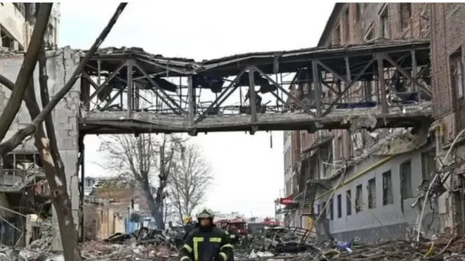 جانب من الدمار في مدينة أوكرانية