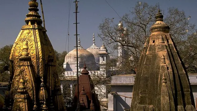 काशी विश्वनाथ मंदिर और ज्ञानवापी मस्जिद