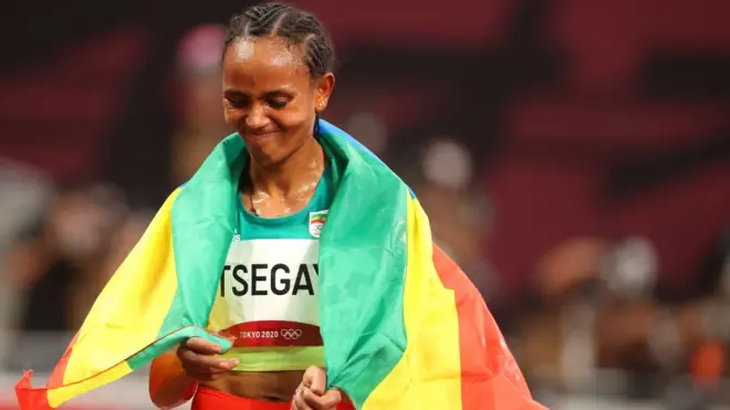 Abbaan riikardii fiigicha mana keessaa 1500m Gudaaf Tsaggaay Olompikii Tookiyootti 5000m'n sadaffaa baate