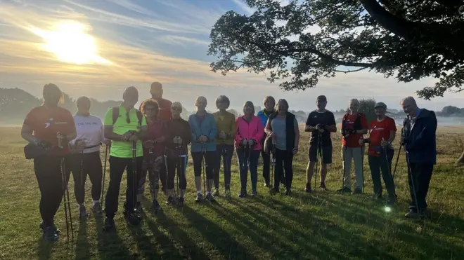 北歐式健走（也稱越野行走，Nordic walking）