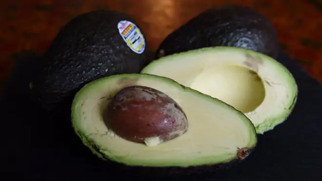 El precio del aguacate aumenta constantemente.