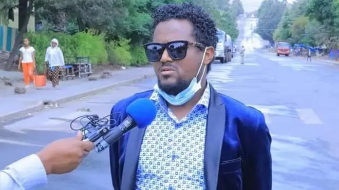 Dassuu Tafarraa magaalaa Ambootti qoricha erga biifanii booda miidiyaatti yoo dubbatu