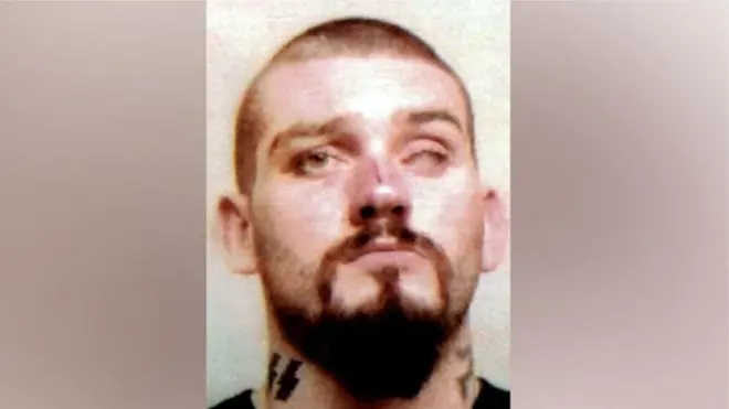 Lee tara ezinaụlọ a dị mmadụ atọ ahụhụ tupu o gbuo ha ma were ozu ha tukpuo n'ime mmiri.