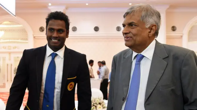 'ක්‍රිකට් කණ්ඩායම තුළ තිබුණු බෙදීම් නැති කළා'