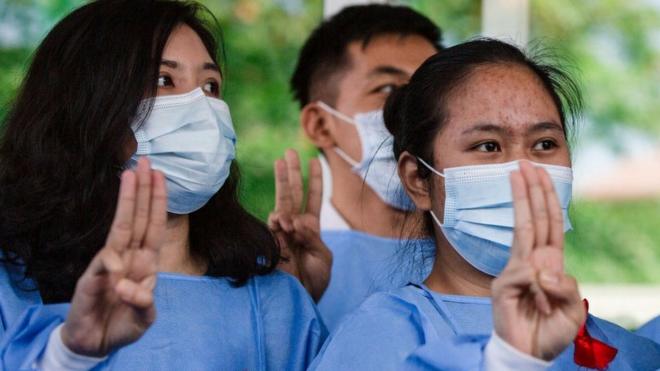 Medics doing the three-fingered salute in Myanmar