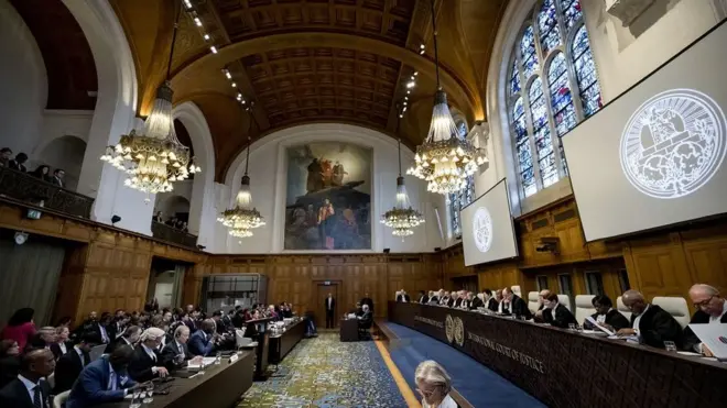 ကြားဖြတ်အစီအမံတွေ ချမှတ်ပေးဖို့ တောင်းဆိုတာကို ကြားနာနေတဲ့ တရားရုံး