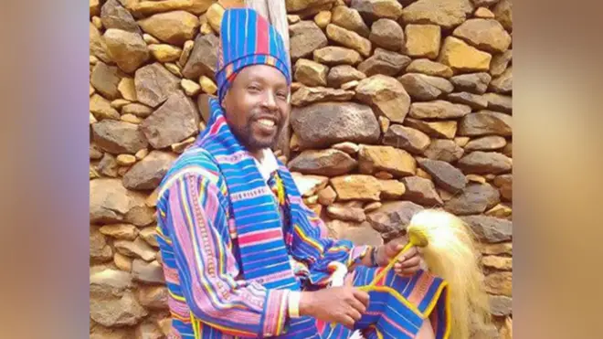 ባህላዊ ንጉስ ኮንሶ ካላ ገዛሀኝ ብምህንድስና ዝተመረቑ እዮም