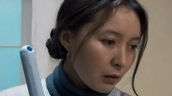 Орусиядагы кыргыз мигрант кызынын образы. "Айка" тасмасы