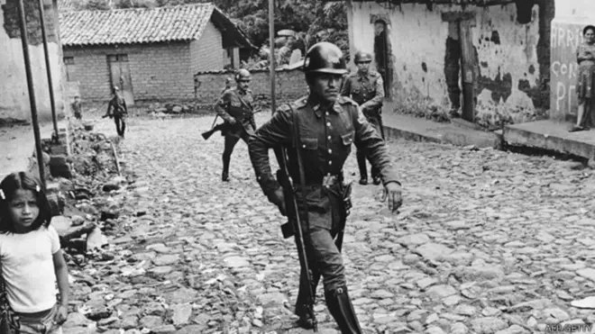 La guerra en El Salvador tuvo lugar entre 1979 y 1992. La ONU estima que murieron más de 75.000 personas.