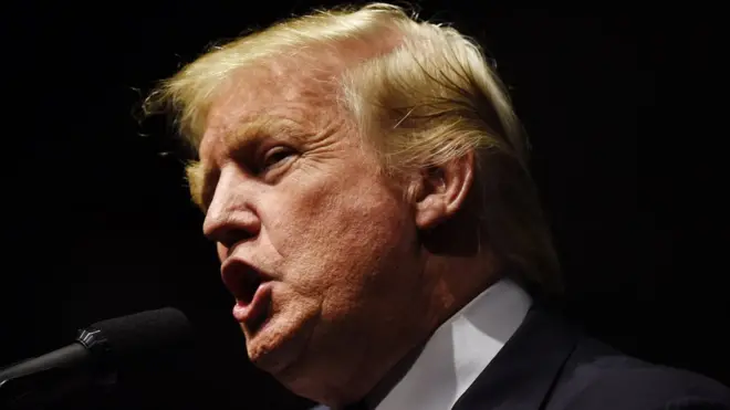 Donald Trump menyebut laporan CIA patut ditertawakan.