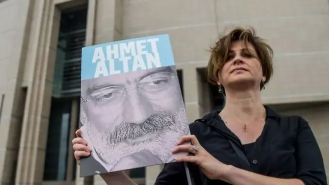 العديد من الصحفيين طالتهم الاعتقالات بتهمة المشاركة في الانقلاب