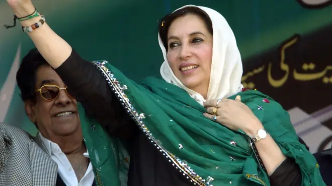 بینظیر بھٹو نے پاکستانی سیاست میں جمہوریت کے لیے جو جدوجہد کی ہے اس کی مثال ملنا مشکل ہے