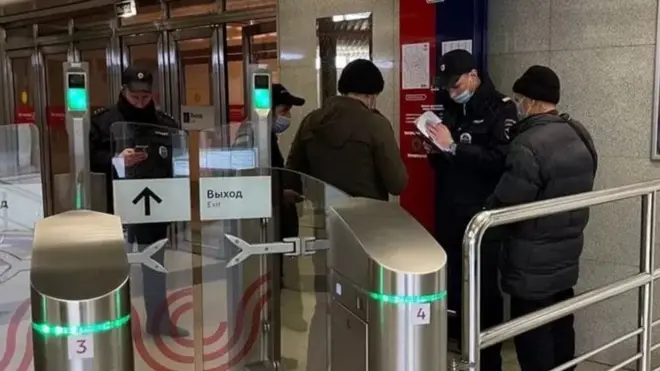 Россияда Марказий осиёлик муҳожирлар энг ҳақсиз ва ҳуқуқлари кўп поймол этиладиган қатламдир