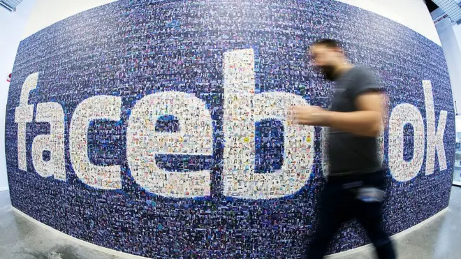 Facebook contratará a 3.000 personas para reforzar el equipo que supervisa denuncias de videos violentos.