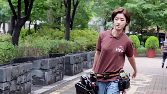 वो काम, जिसे परंपरागत तौर पर पुरुषों का काम माना जाता है.