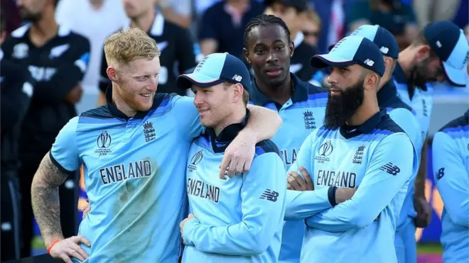 بین سٹوکس، مورگن اور معین علی کے ساتھ جوفرا آرچر کو یہاں دیکھا جا سکتا ہے