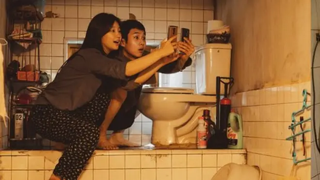 Сцена из "Паразитов"