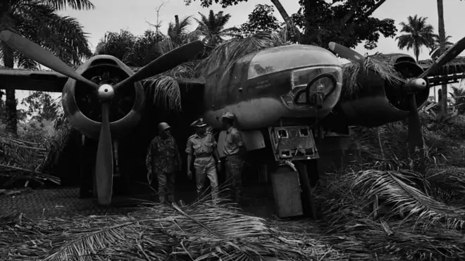 Okporoụzọ ụgbọelu nke Uli/Amoka