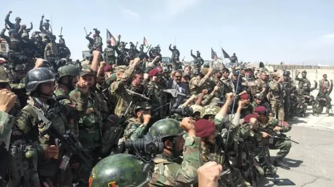 ه غزني ښار کې خلک له خراب امنیتي حالته کړیږي.