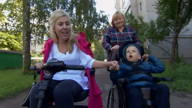 Ніккі Фокс в Україні