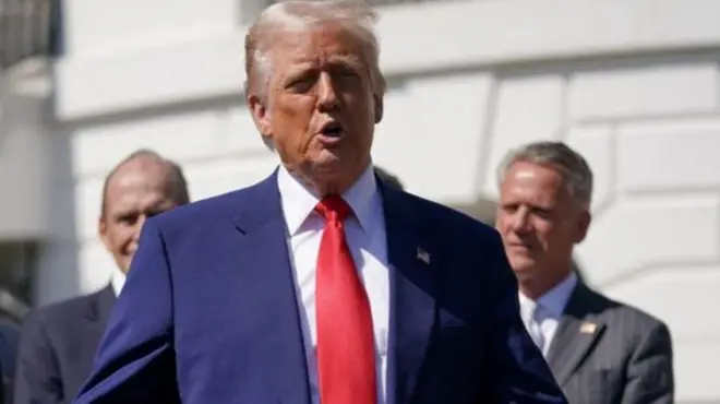 الرئيس الأمريكي دونالد ترامب