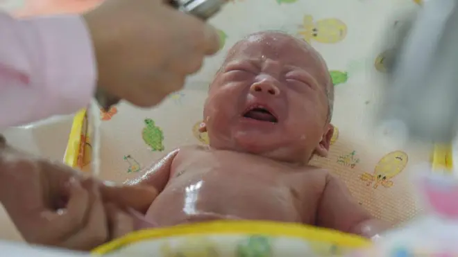 Aworan ọmọ tuntun