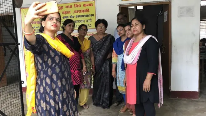 बाराबंकी स्कूल