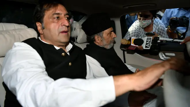 कश्मीरी नेता