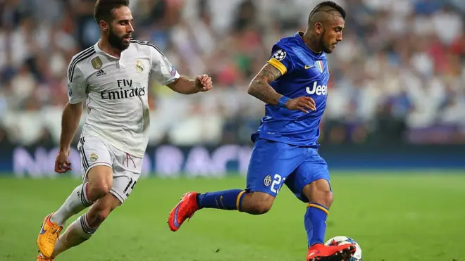 Останнього разу команди грали у півфіналі Ліги чемпіонів 2015 року