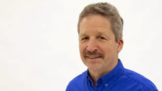 ساعد جيم إيستيل أكثر من 300 لاجئ سوري على بدء حياة جديدة في كندا