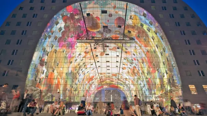 سوق "ماركثال" في روتردام