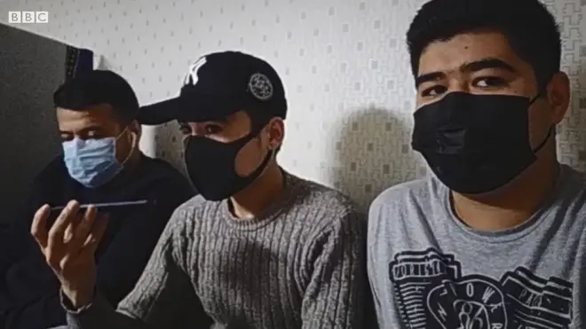 Ухандаги ўзбек талабалар