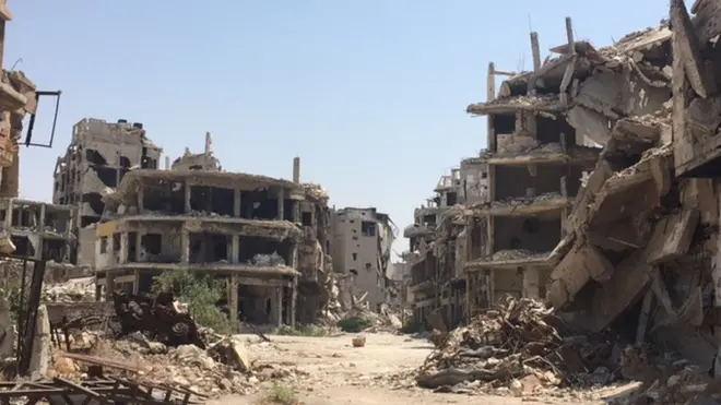 منازل مدمرة في مدينة حمص