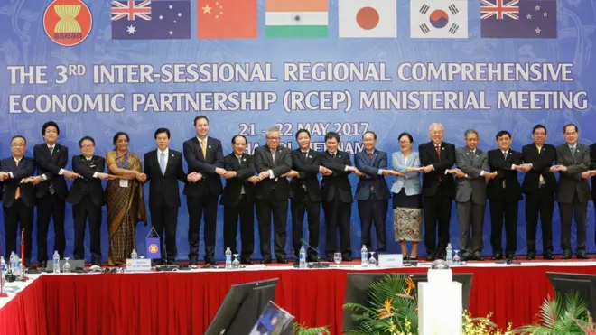 Trade ministers pose for a photo during the 3rd Inter-sessional Regional Comprehensive Economic Partnership (RCEP) Ministerial Meeting in Hanoi, Vietnam May 22, 2017. REUTERS/Kham