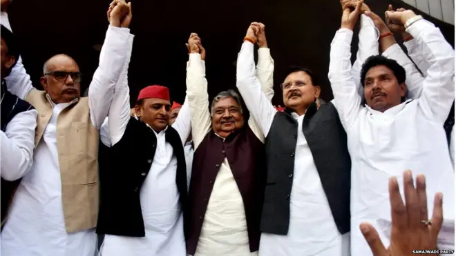 अखिलेश यादव