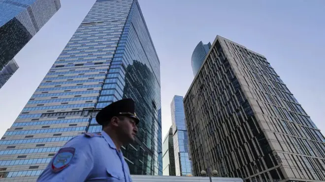 Москва жануби-ғарбидаги Москва Сити осмонўпар биносига бир неча кун орасида икки марта дрон ҳужуми уштирилди.