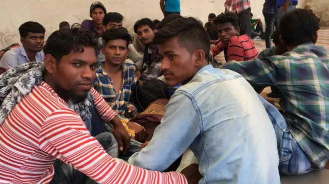 પરપ્રાંતીય લોકો