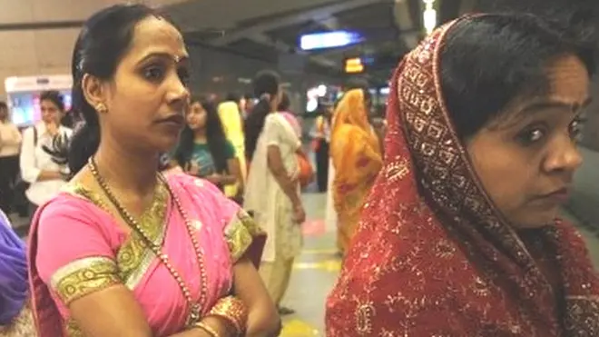 महिलाएं