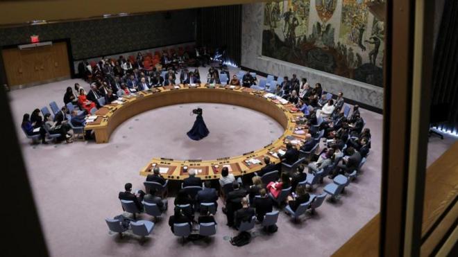国連の安全保障理事会（25日、ニューヨーク）
