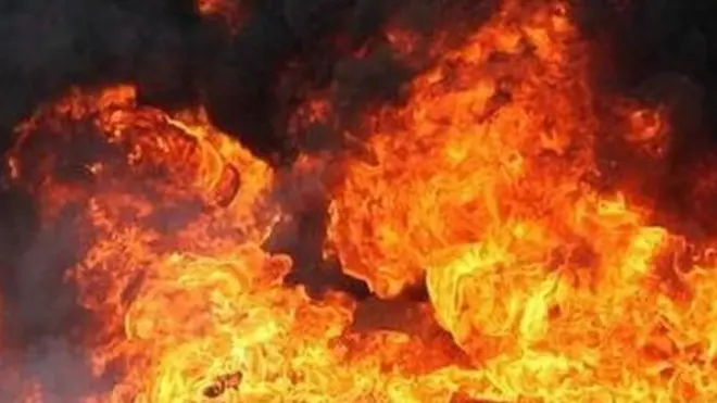 E niala ụmụ ejima nwuru