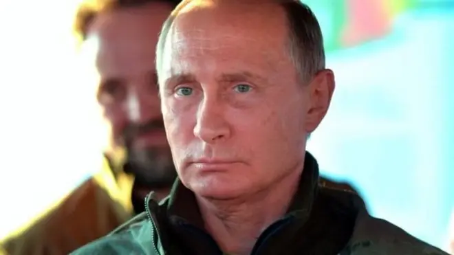 آقای پوتین در تقابل با غرب است