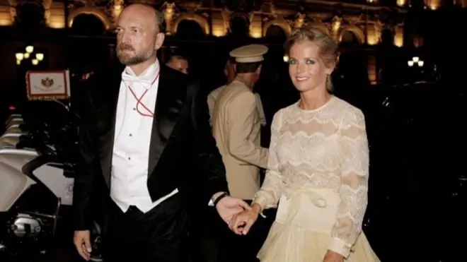 زواج بوغاتشييف من الإنجليزية الكسندرا تولستوي صدم الرئيس بوتين