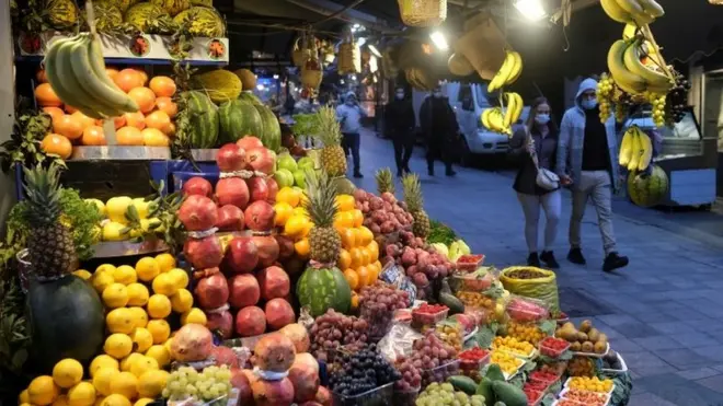MARKET