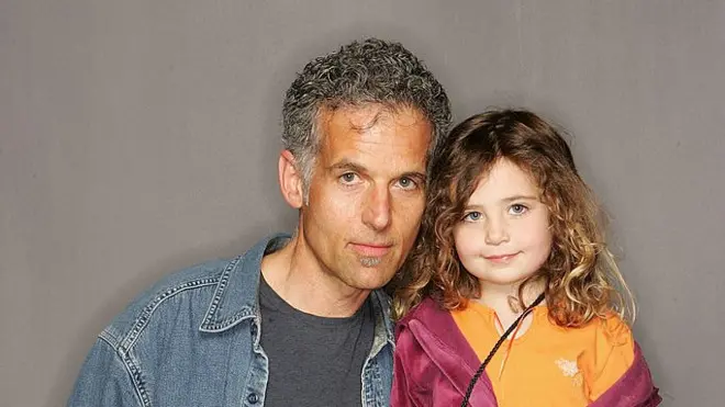 Jay y su hija Ella en 2005 durante el Festival de Tribeca.