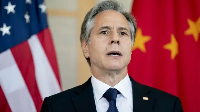 2022年7月9日，美國國務卿布林肯在印尼假勝地巴厘島與中國外交部長王毅會晤。